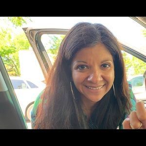 Meet your Posher, Bea